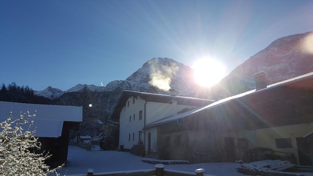 Pension Lischenhof Ehrwald Bagian luar foto